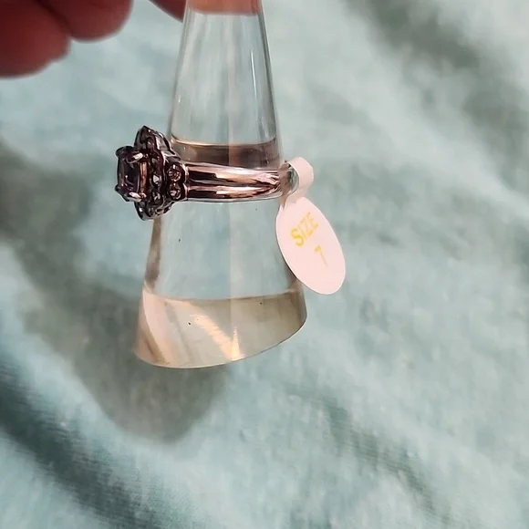 She's A Classic Lab Created Tanzanie Rhodium Plating Size 7 - Picture 6 of 8